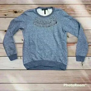 BCBG Maxazria embellished long sleeve XS sweatshirt‎